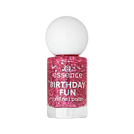Лак для ногтей `ESSENCE` BIRTHDAY FUN мини с глиттером тон 05 Birthday fun